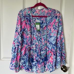 NWT Lilly Pulitzer Kahli top size medium